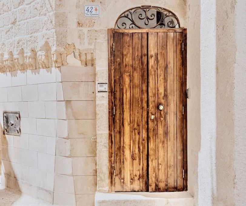 Torre Dalu' - A Due Passi Dalla Spiaggia Di Porta Vecchia, Con Terrazzo Privato E Netflix Monopoli Ngoại thất bức ảnh